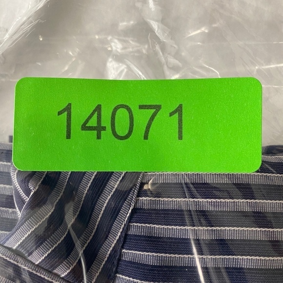 Boss Hugo Boss Navy/Silver Striped Men's Button-Up Long Sleeve Shirt Size Large - Picture 11 of 11